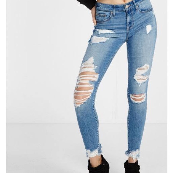 destroyed ankle jeans